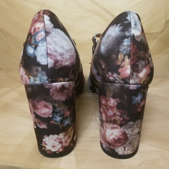 ***SOLD*** - Picture 2 of 3